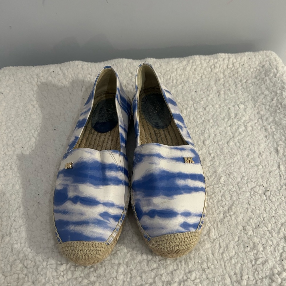 Michael Kors Women's Sz 5 Kendrick Espadrille Slip On Flats Blue White Tie Dye - Picture 10 of 14